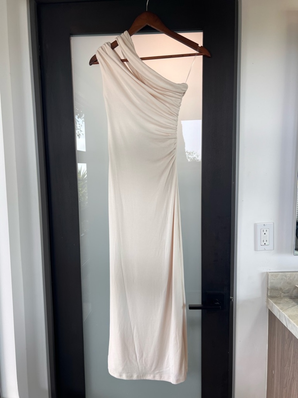 NWT Meshki One-Shoulder Cream Midi Dress (Anastasia dress) Bodycon - Picture 5 of 8